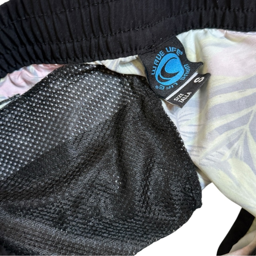 Wave Life Bali Escape Side Tie Shorts - Picture 6 of 8